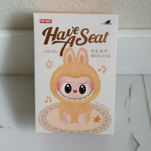 Labubu Have A Seat - Dada